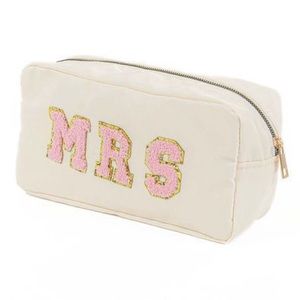 NWT MRS Pink Chenille letter patch bag for travel or home